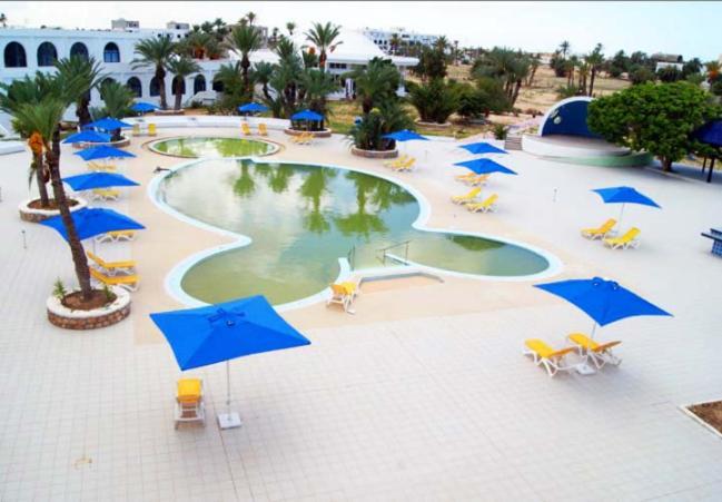 Grand Hotel Des Thermes Houmt Souk  Exterior photo
